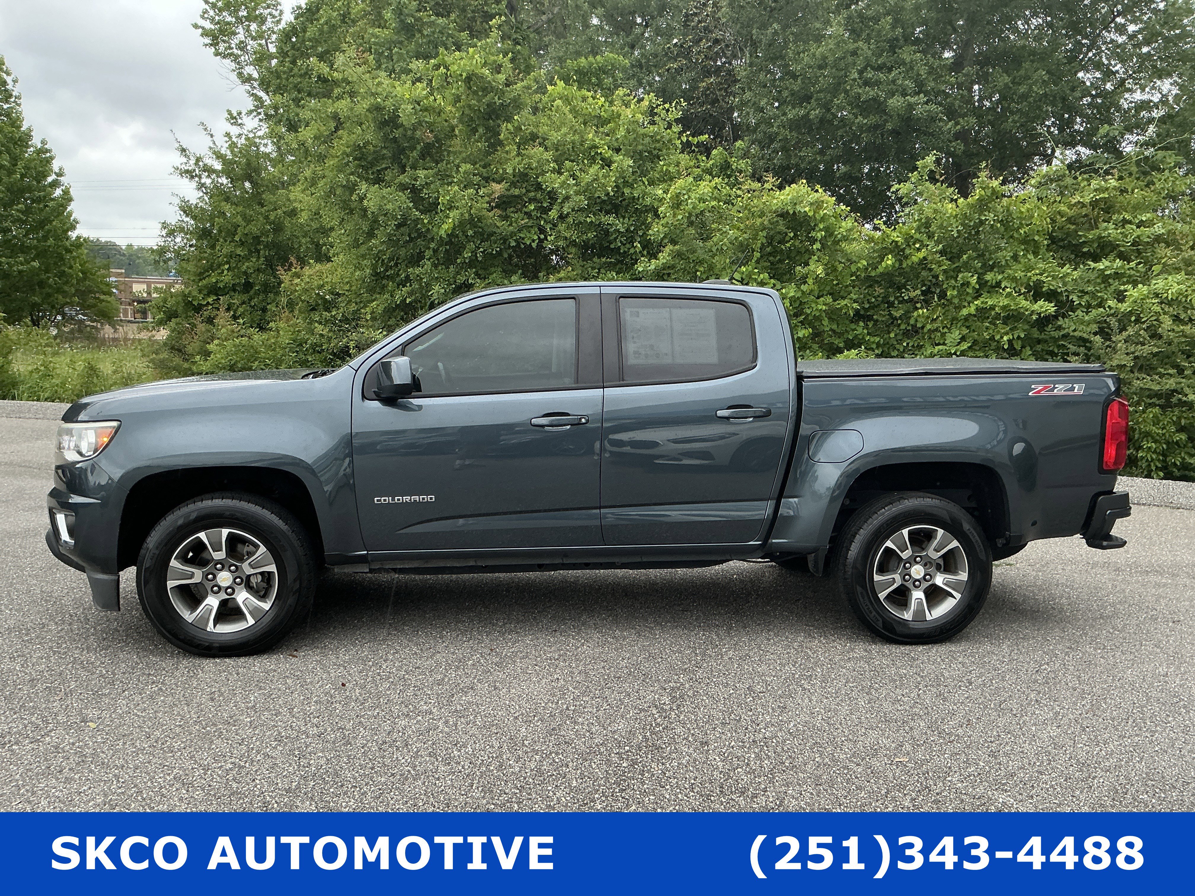 Used 2020 Chevrolet Colorado Z71 RWD image 2
