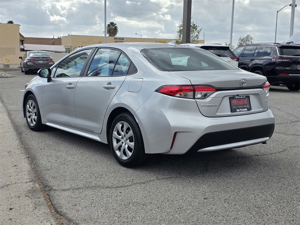 Used 2022 Toyota Corolla LE image 8