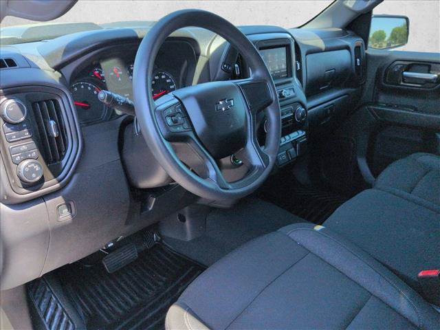 Used 2025 Chevrolet Silverado 1500 Custom Trail Boss w/ Turbomax Blackout Package AWD/4WD image 13