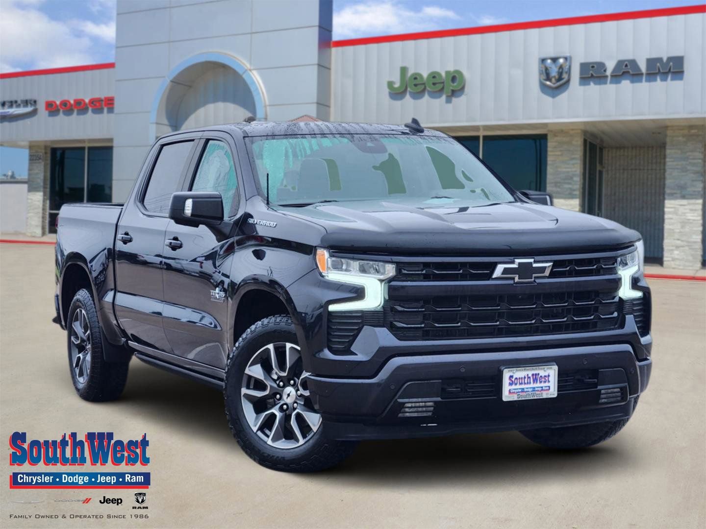 Used 2024 Chevrolet Silverado 1500 RST w/ Texas Edition Plus RWD image 1