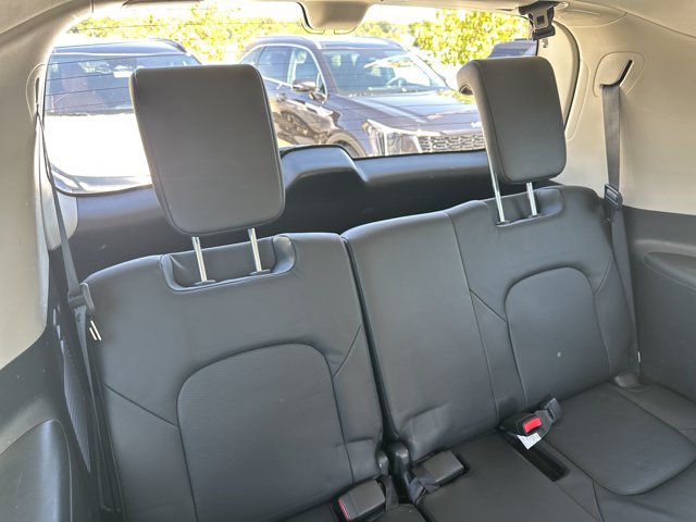 Used 2019 Nissan Armada Platinum w/ Captain's Chairs Package RWD image 33