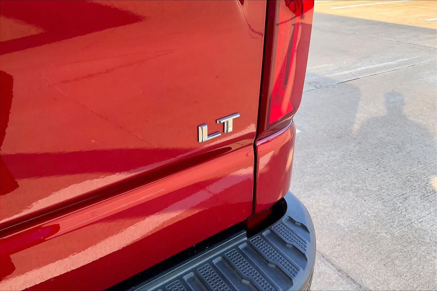 Used 2021 Chevrolet Silverado 1500 LT Trail Boss w/ Convenience Package II AWD/4WD image 11