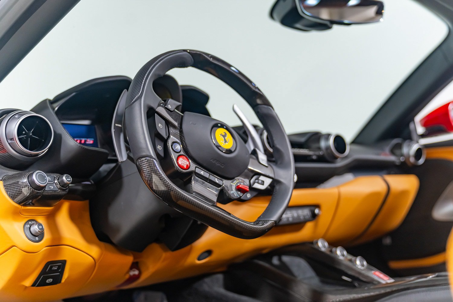 Certified 2023 Ferrari 812 GTS RWD image 32