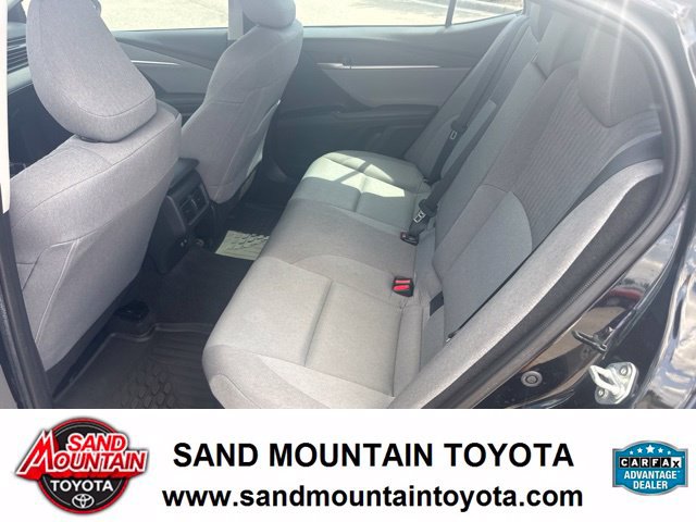 Used 2025 Toyota Camry LE FWD image 12
