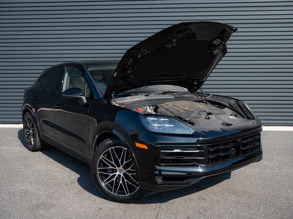 Certified 2024 Porsche Cayenne Base image 35