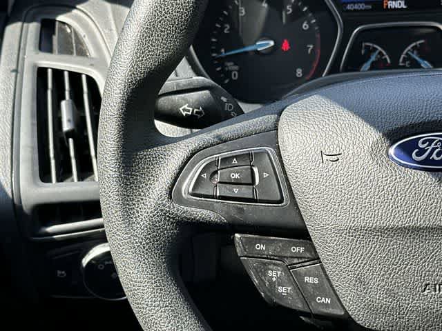 Used 2018 Ford Focus SE FWD image 8
