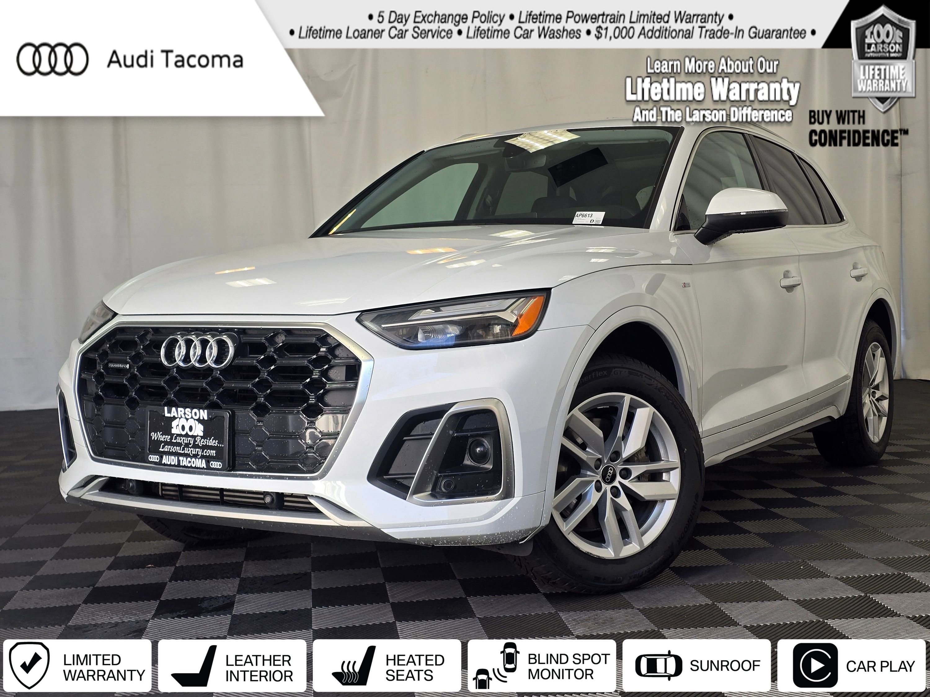 Used 2022 Audi Q5 2.0T Premium w/ Convenience Package image 1