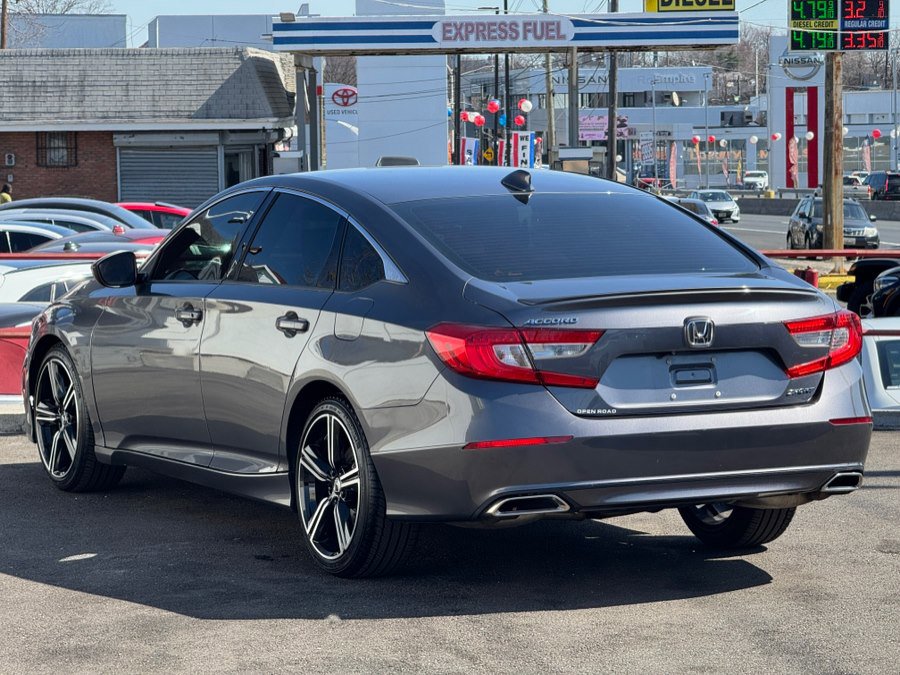 Used 2019 Honda Accord Sport image 14