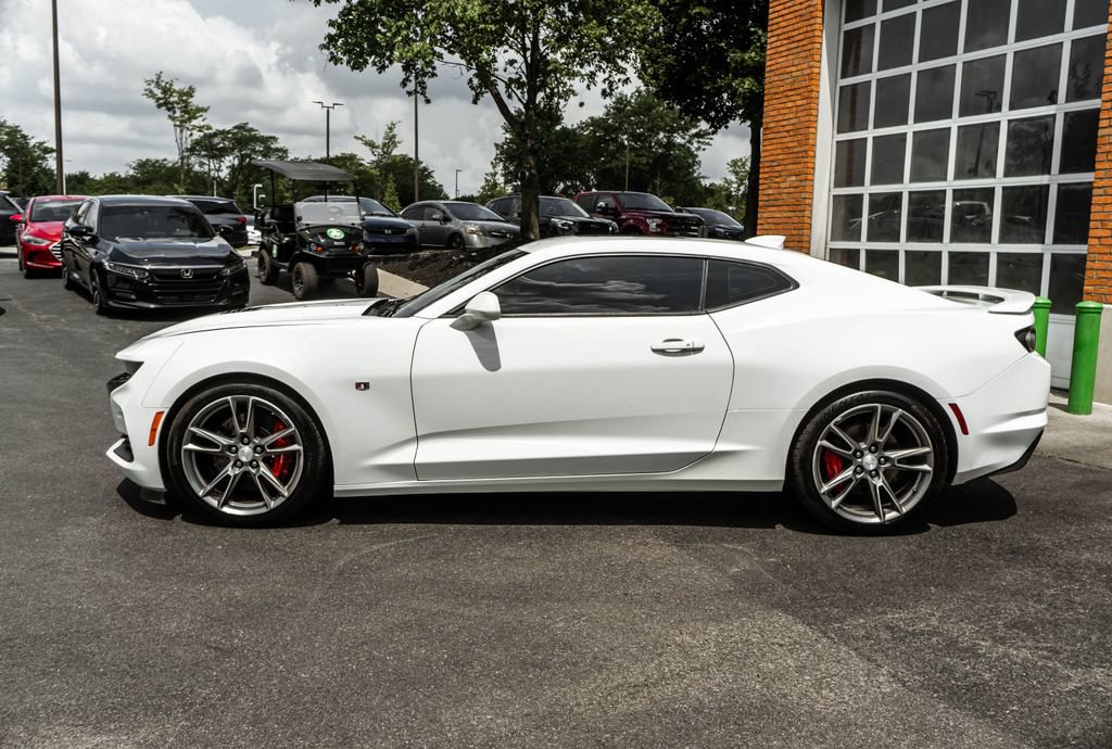 Used 2019 Chevrolet Camaro SS RWD image 37