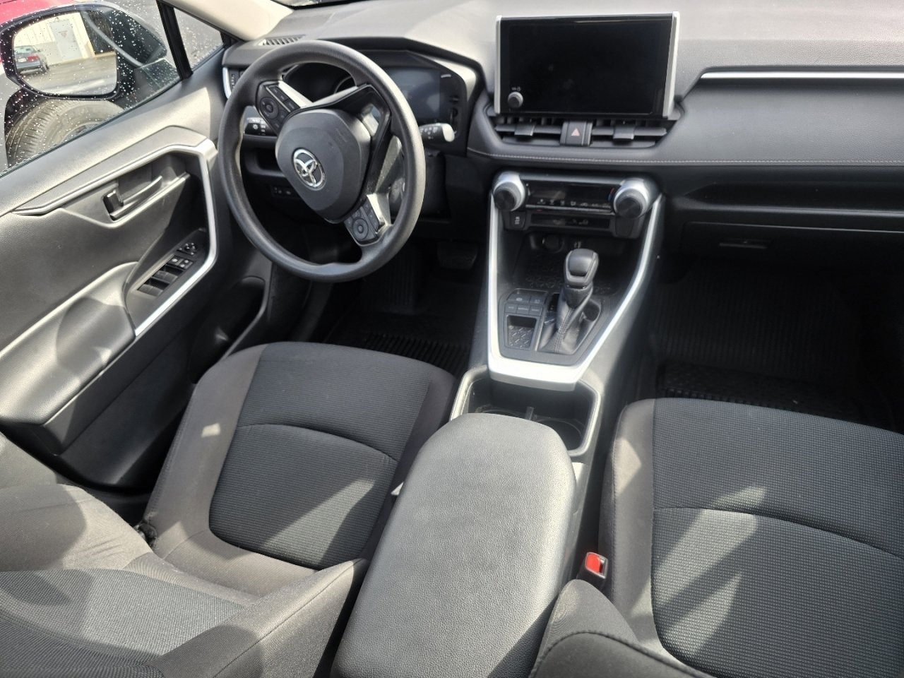 Used 2023 Toyota RAV4 LE image 13