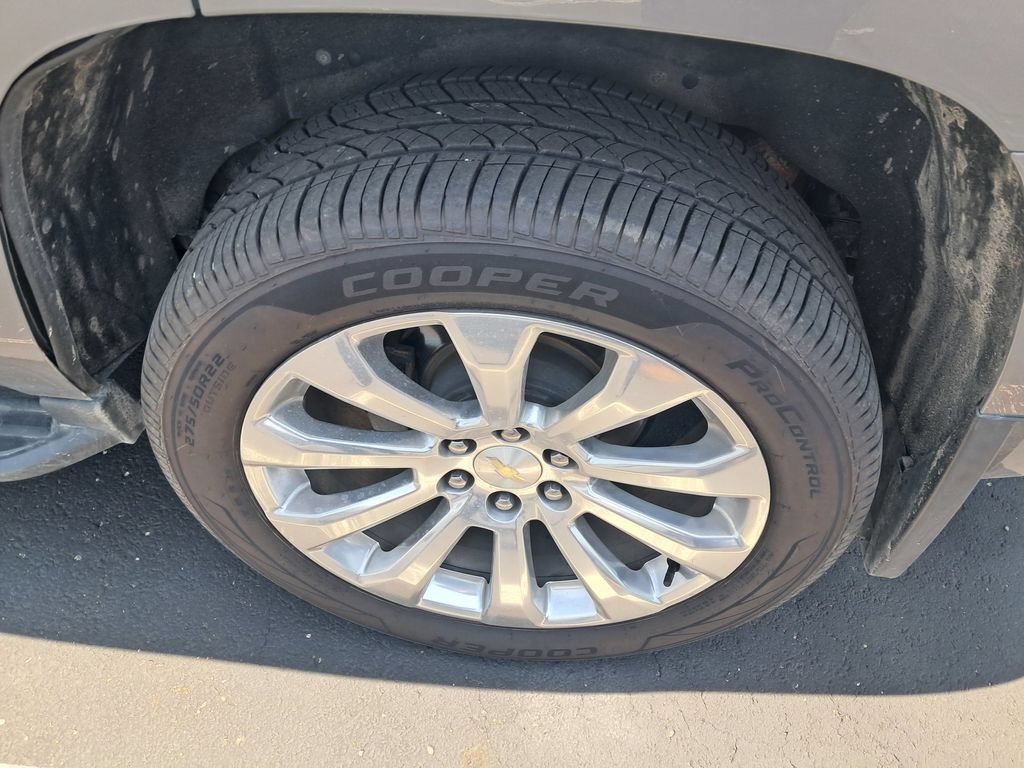 Used 2018 Chevrolet Tahoe LT w/ Luxury Package AWD/4WD image 9