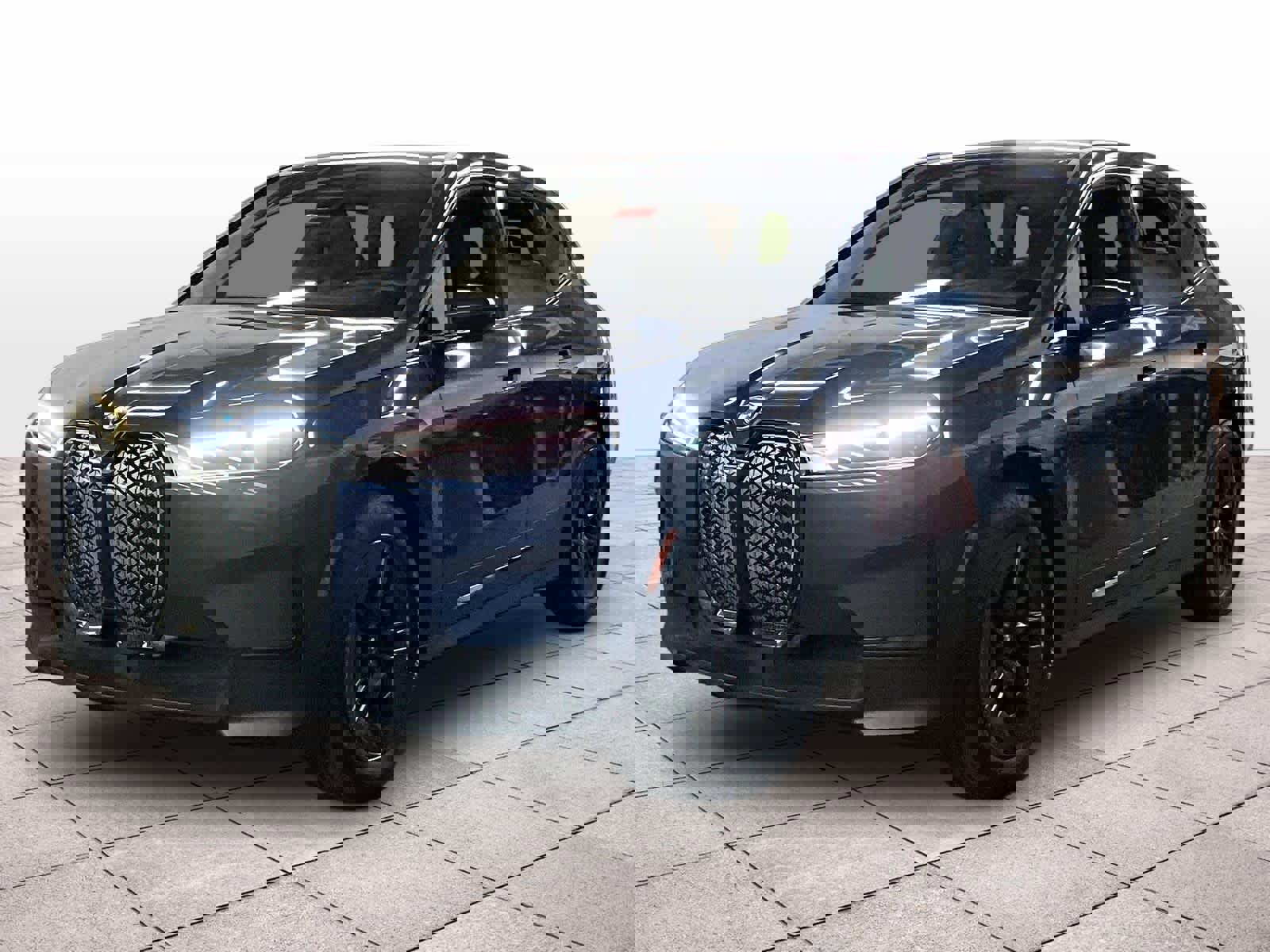 Used 2023 BMW iX xDrive50 image 1