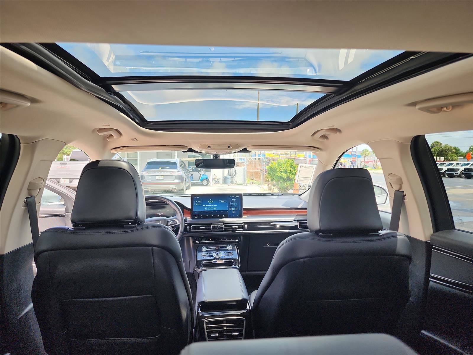 Used 2022 Lincoln Nautilus Reserve image 20