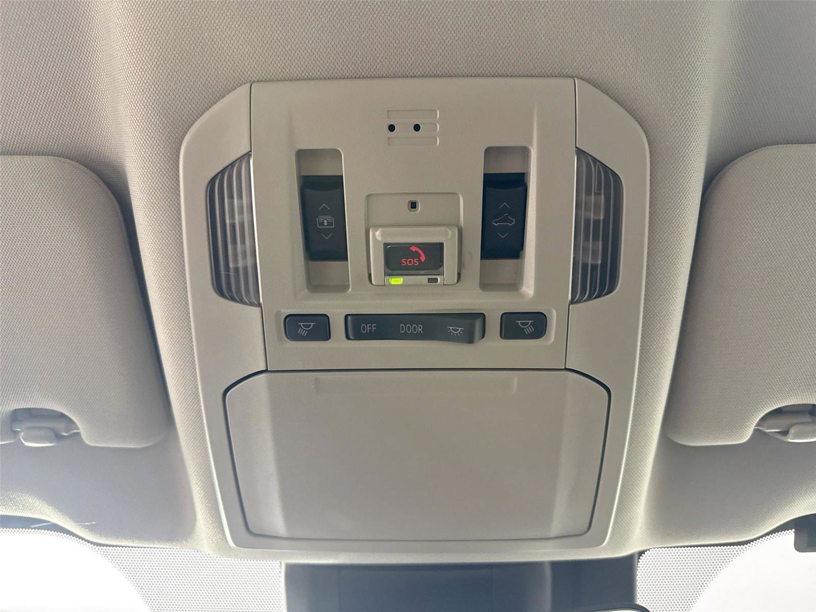 Used 2022 Toyota Highlander Platinum FWD image 24
