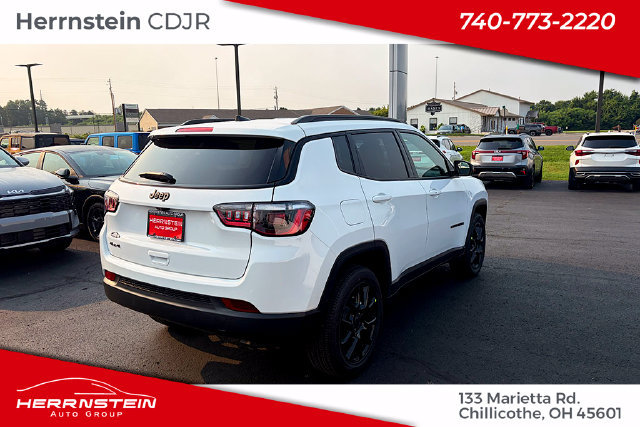 New 2026 Jeep Compass Latitude AWD/4WD image 26