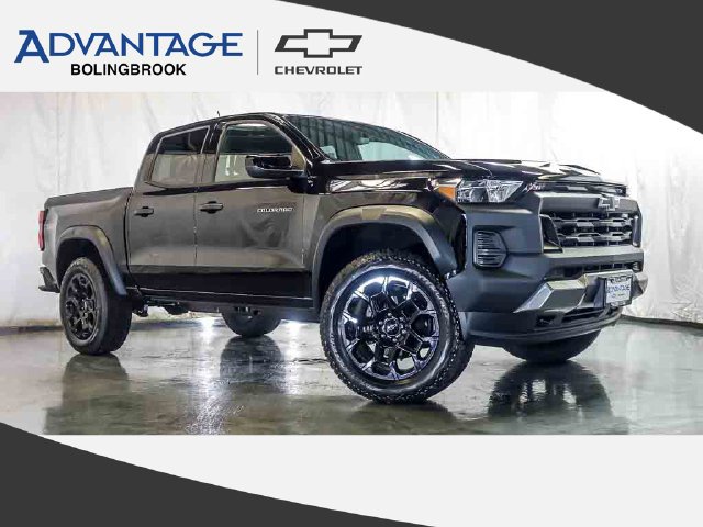 New 2026 Chevrolet Colorado Trail Boss AWD/4WD image 1