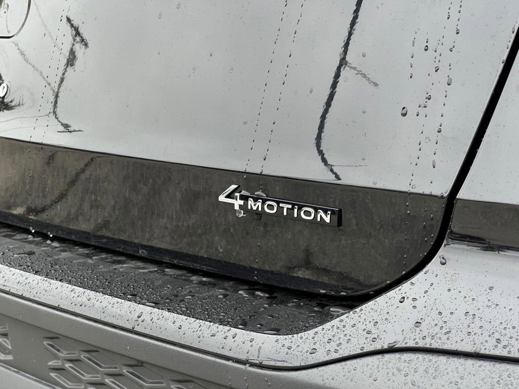 New 2025 Volkswagen Taos S image 5