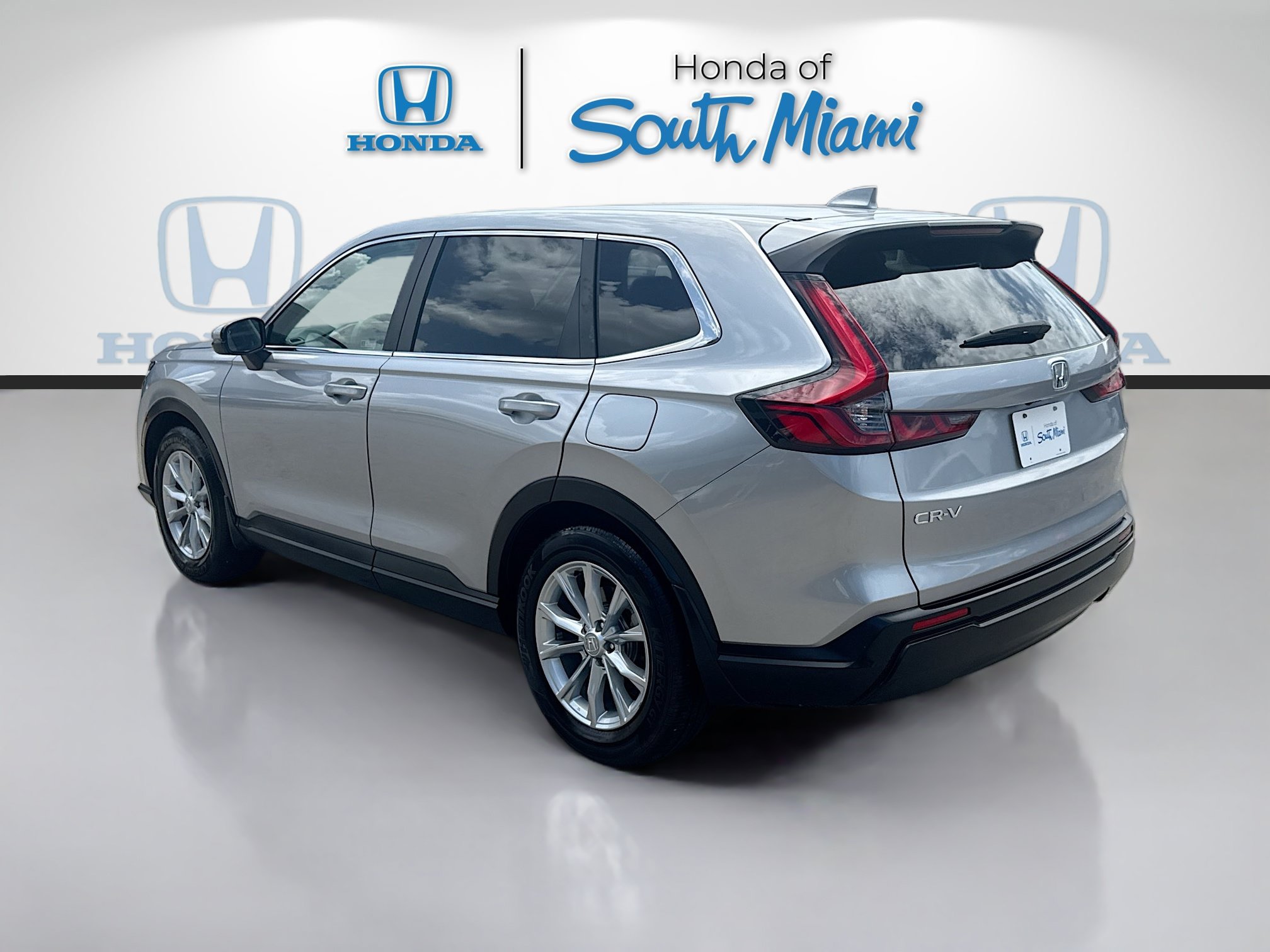Used 2024 Honda CR-V EX image 5