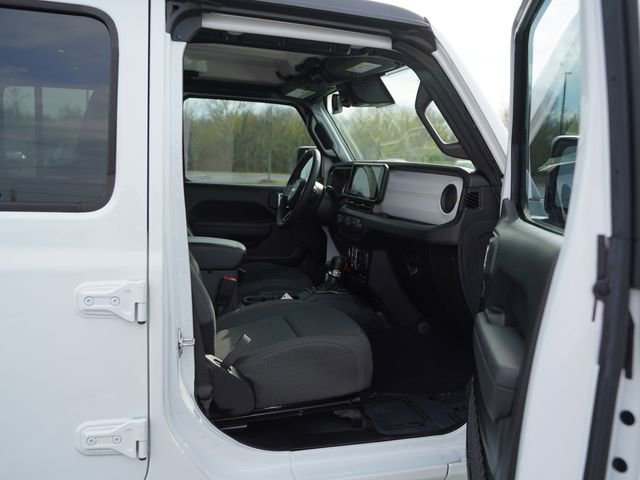 Certified 2024 Jeep Gladiator Sport image 18