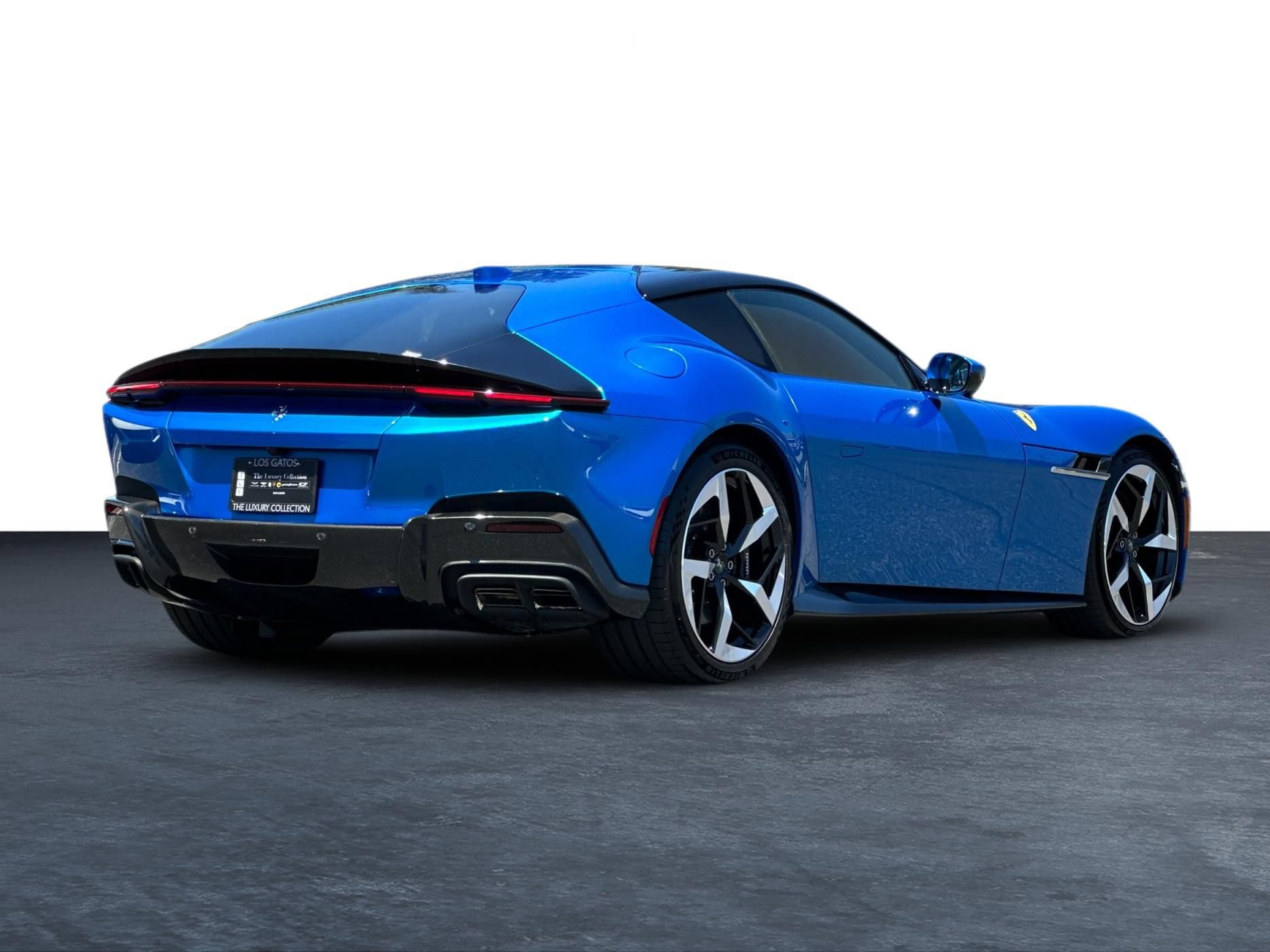 Used 2025 Ferrari 12Cilindri RWD image 3