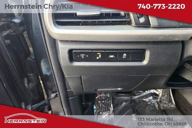 Used 2020 Kia Telluride S AWD/4WD image 16