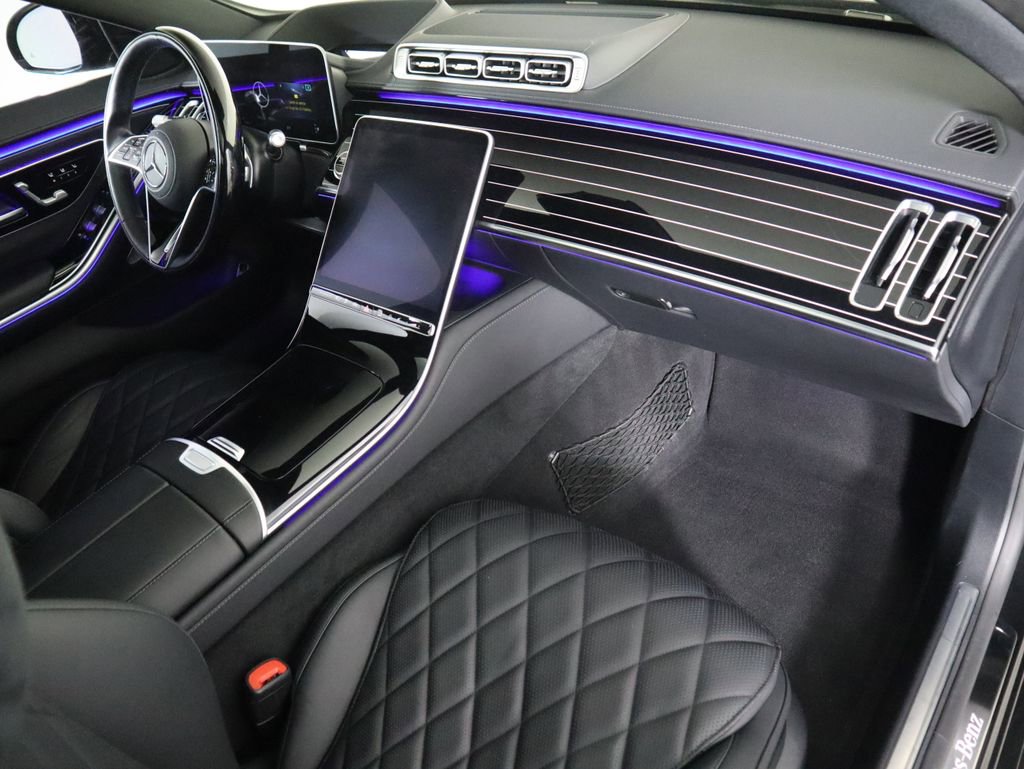 Used 2023 Mercedes-Benz S 580e 4MATIC Sedan image 18