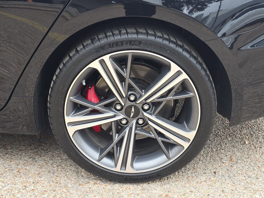 Used 2025 Genesis G70 3.3T Advanced w/ Sport Prestige Package image 33