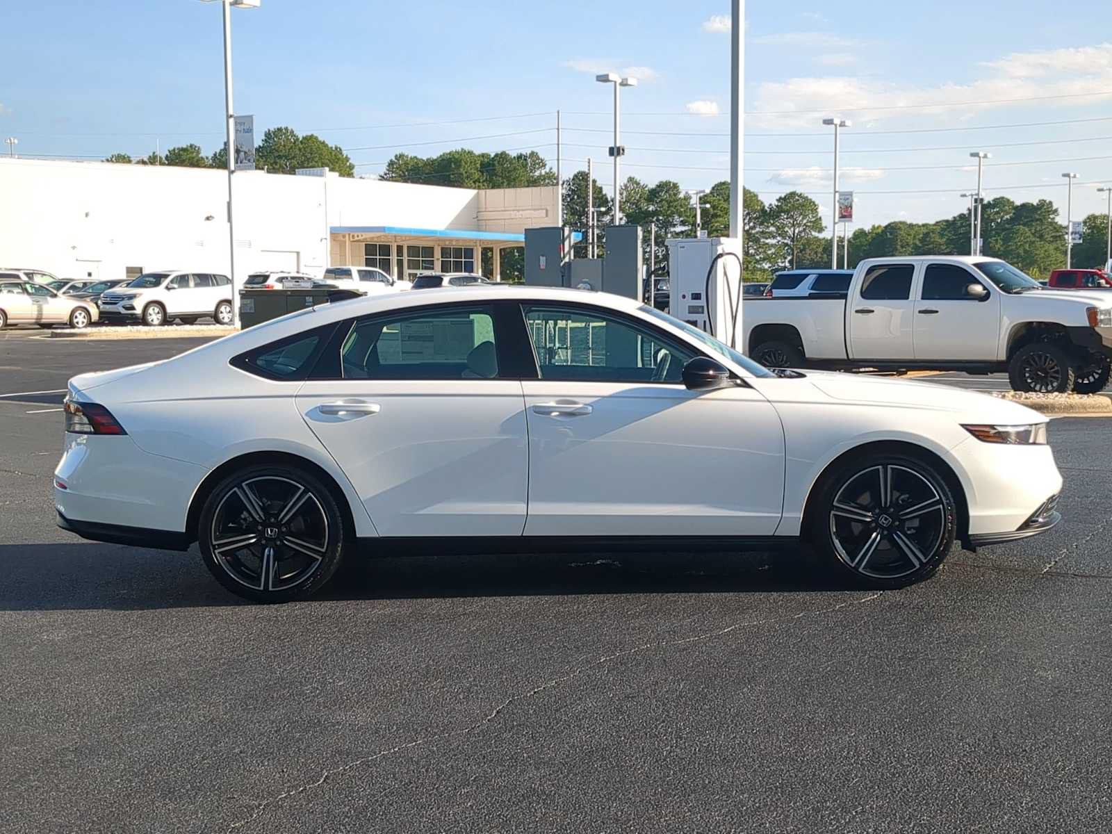 New 2026 Honda Accord SE image 3