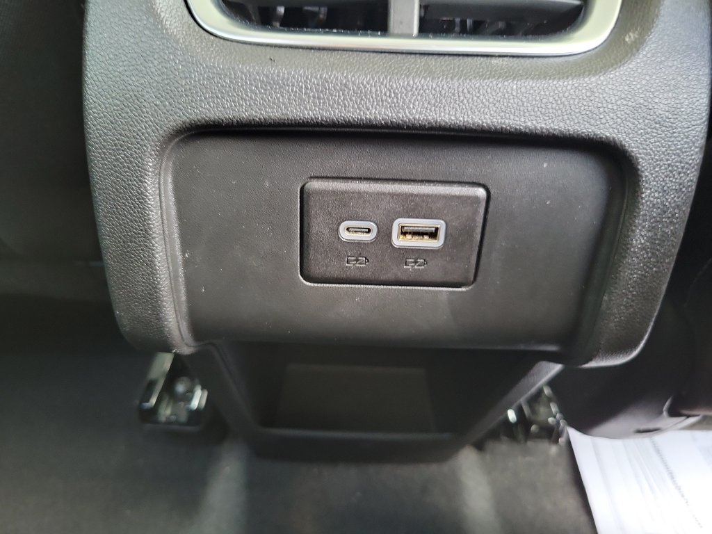 Used 2025 Chevrolet Blazer LT FWD image 19