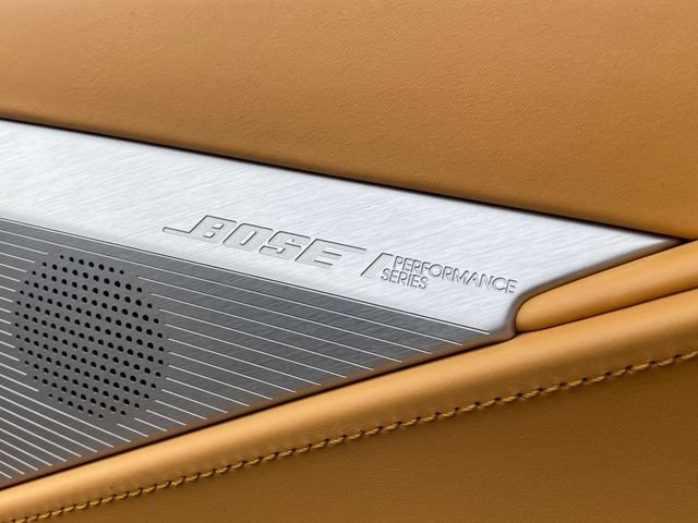 Used 2021 Chevrolet Corvette Stingray Premium Conv w/ Z51 Performance Package RWD image 36