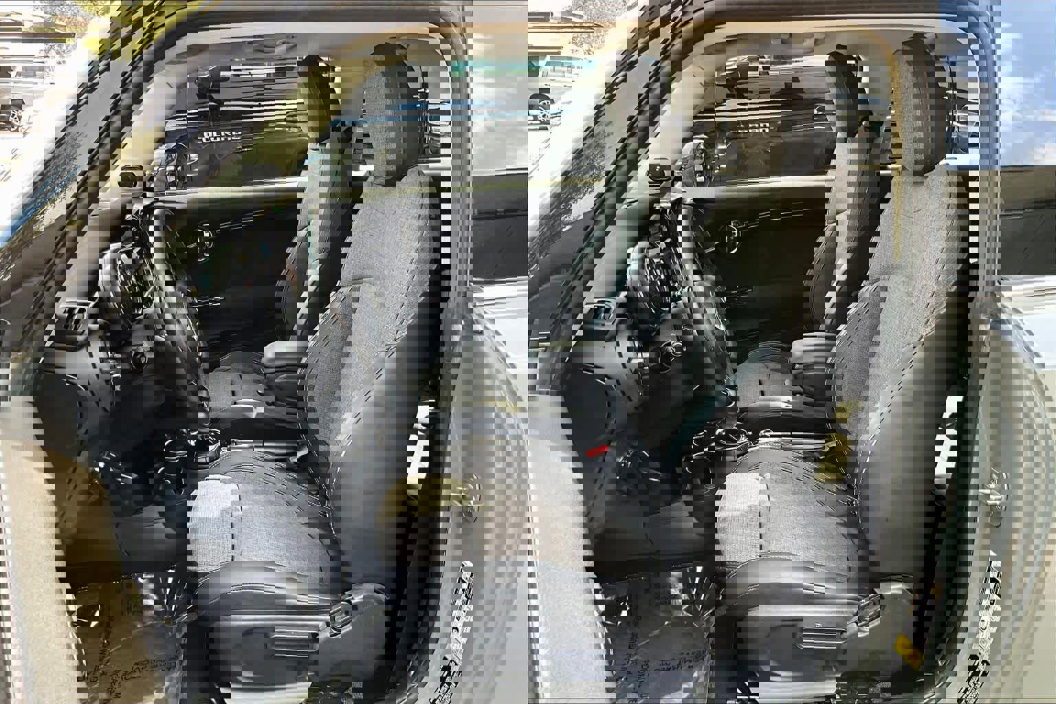 Used 2016 MINI Cooper 2-Door Hardtop image 8