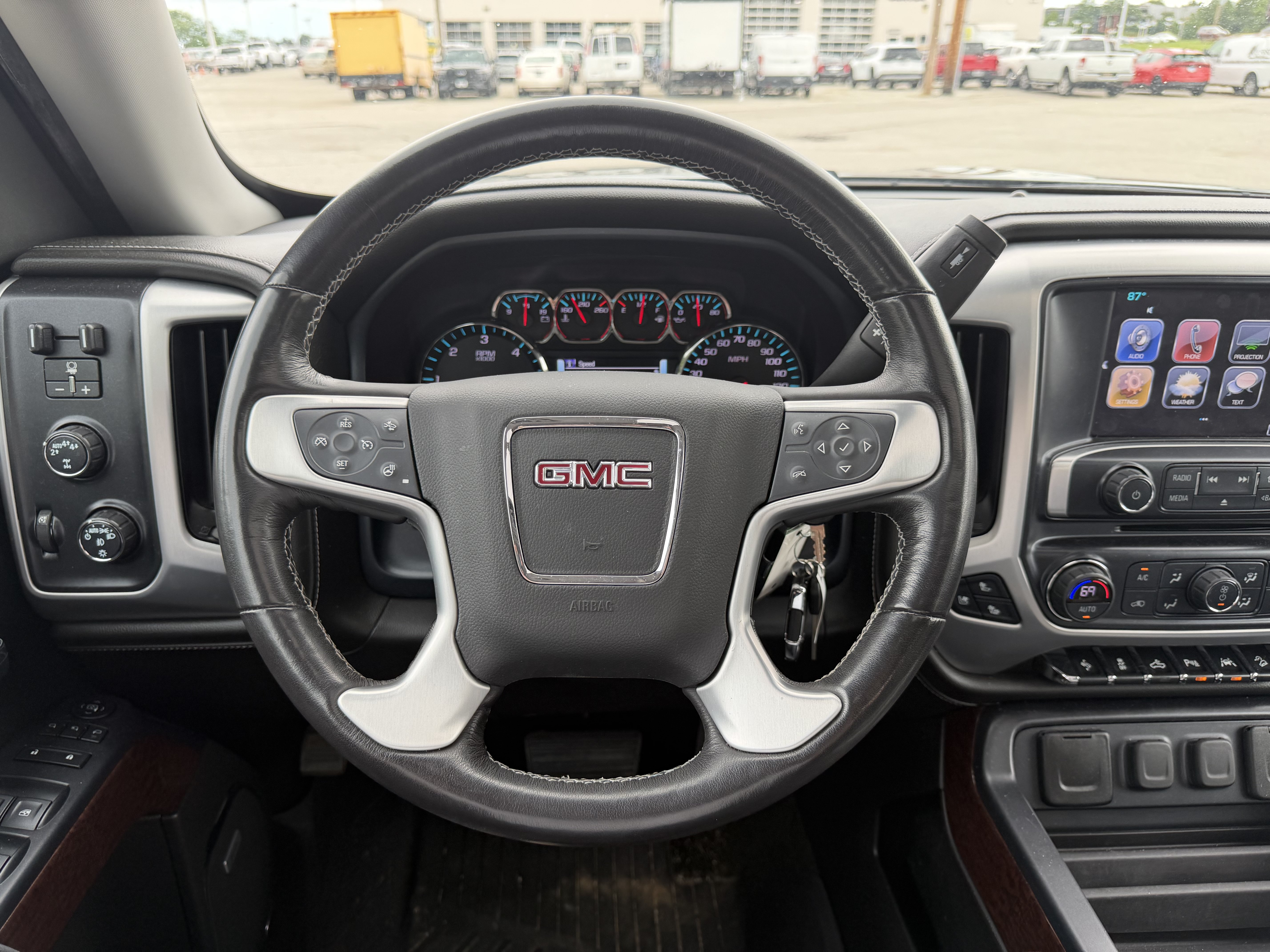 Used 2018 GMC Sierra 1500 SLT AWD/4WD image 16
