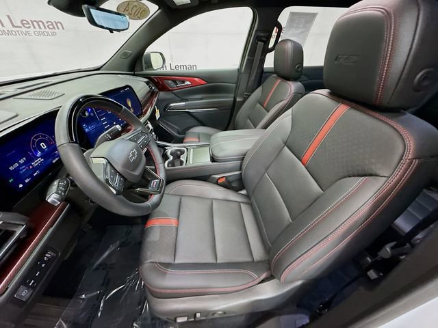Used 2024 Chevrolet Traverse RS image 23