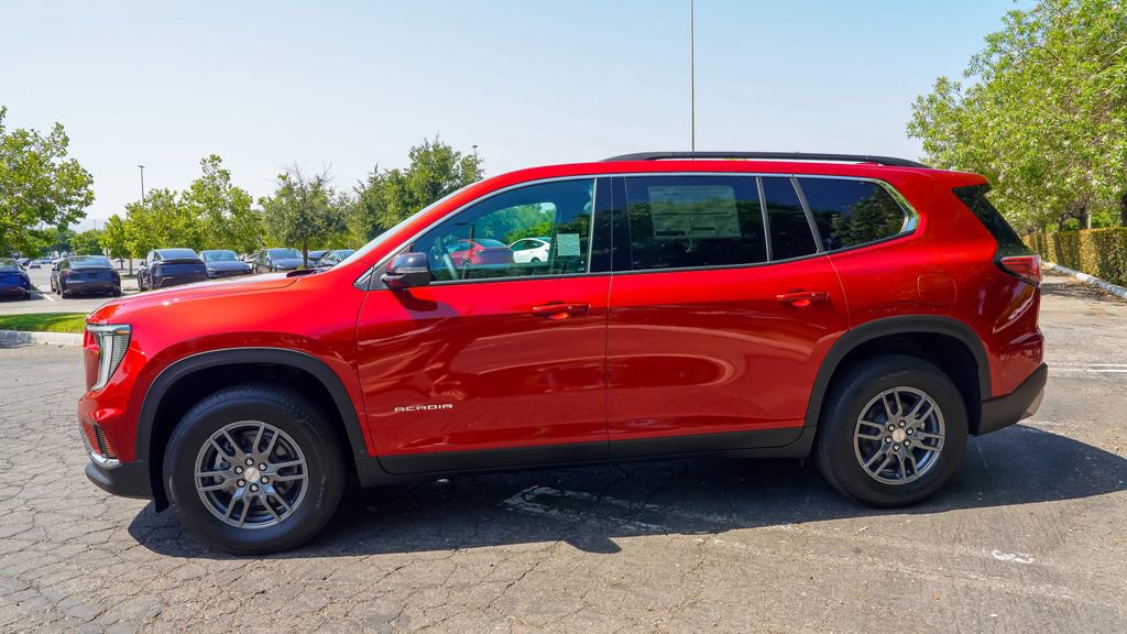 New 2025 GMC Acadia Elevation image 8