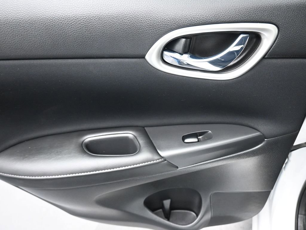 Used 2018 Nissan Sentra SV image 28