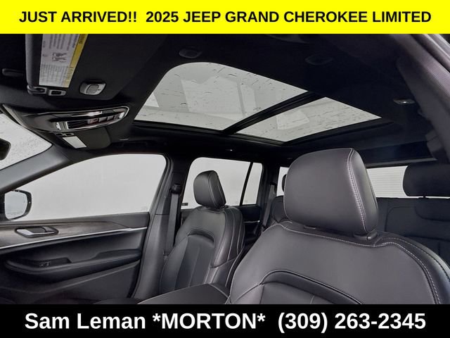 New 2025 Jeep Grand Cherokee Limited w/ Black Appearance Package image 22