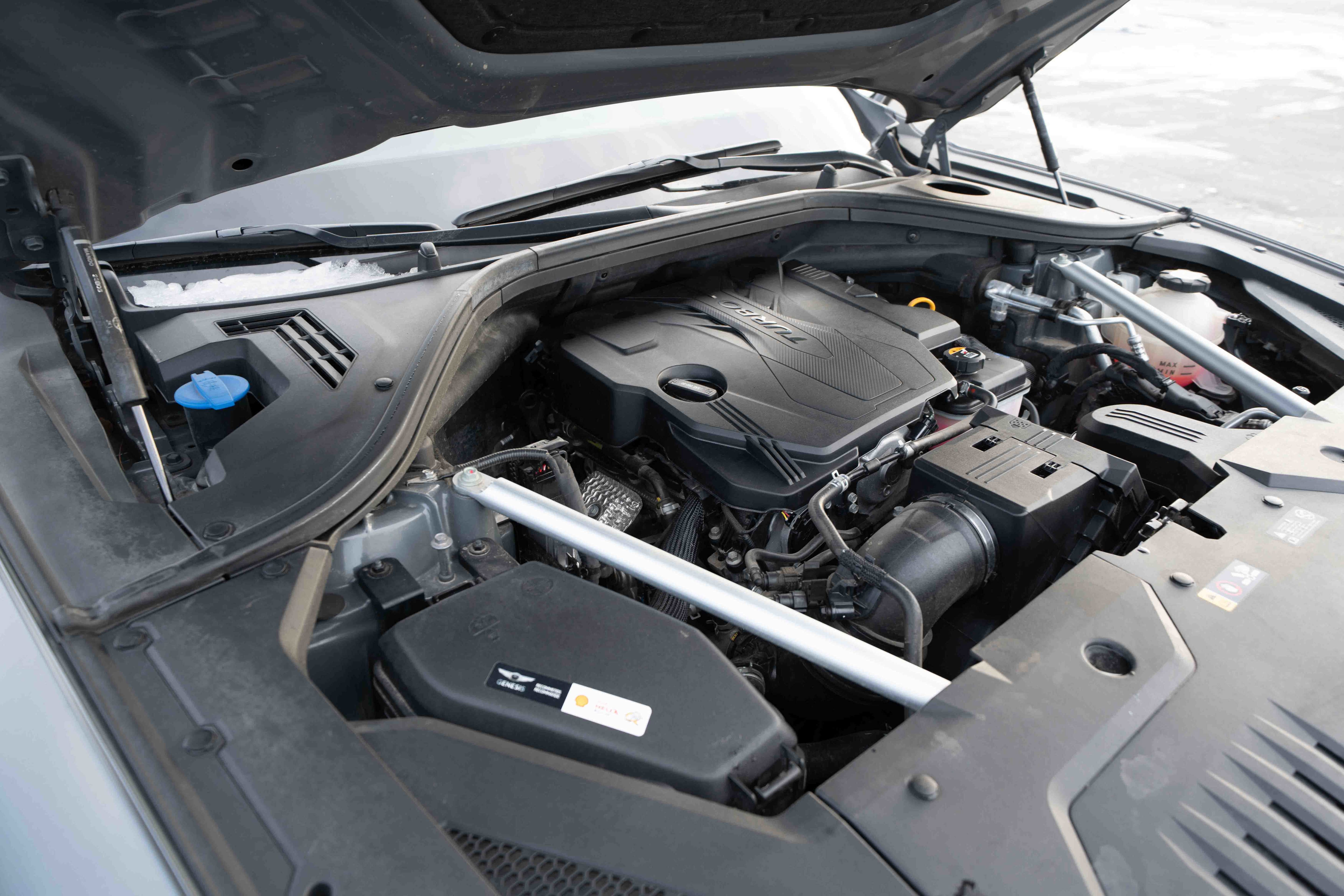 Used 2023 Genesis GV70 2.5T w/ Advanced Package image 33