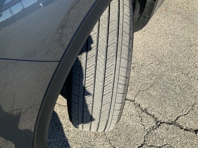 Used 2024 Ford Escape Active image 11