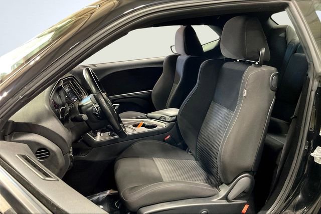 Used 2022 Dodge Challenger GT image 25