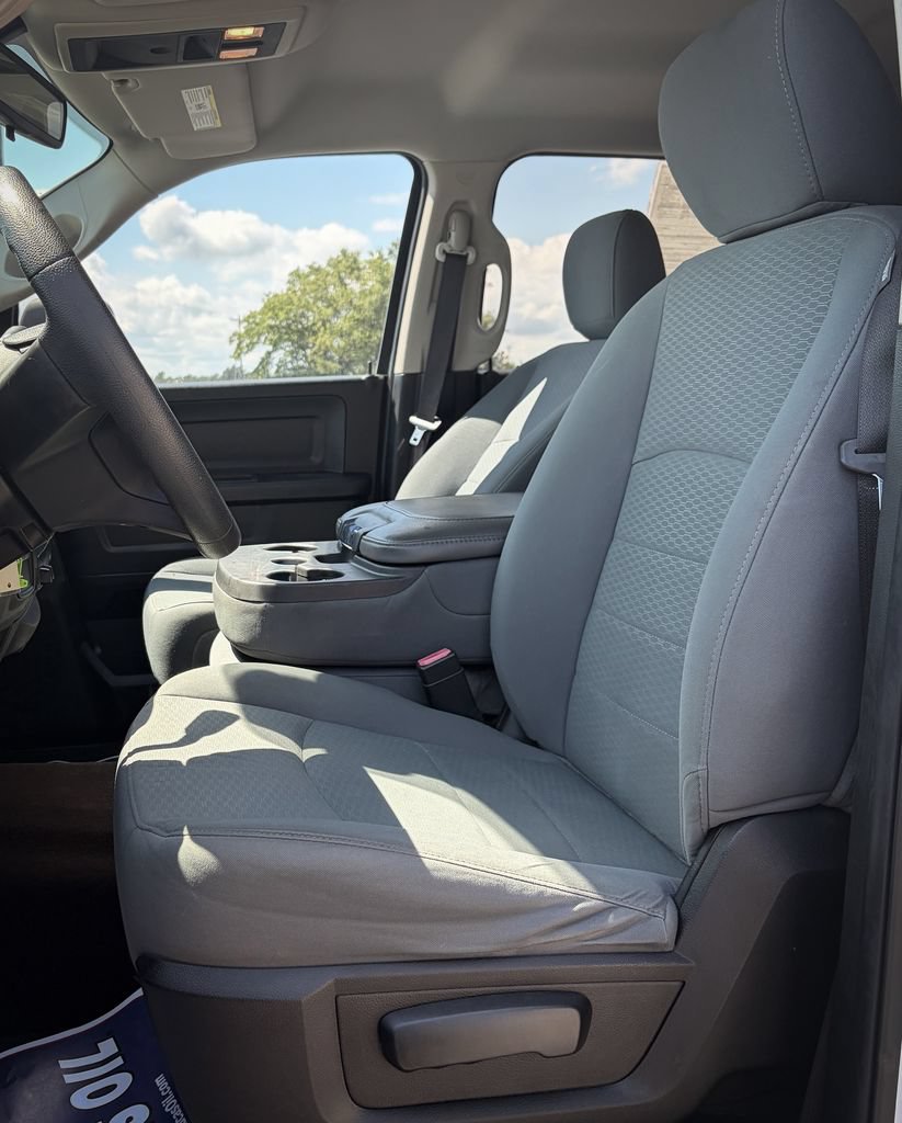 Used 2014 RAM 1500 Express AWD/4WD image 16