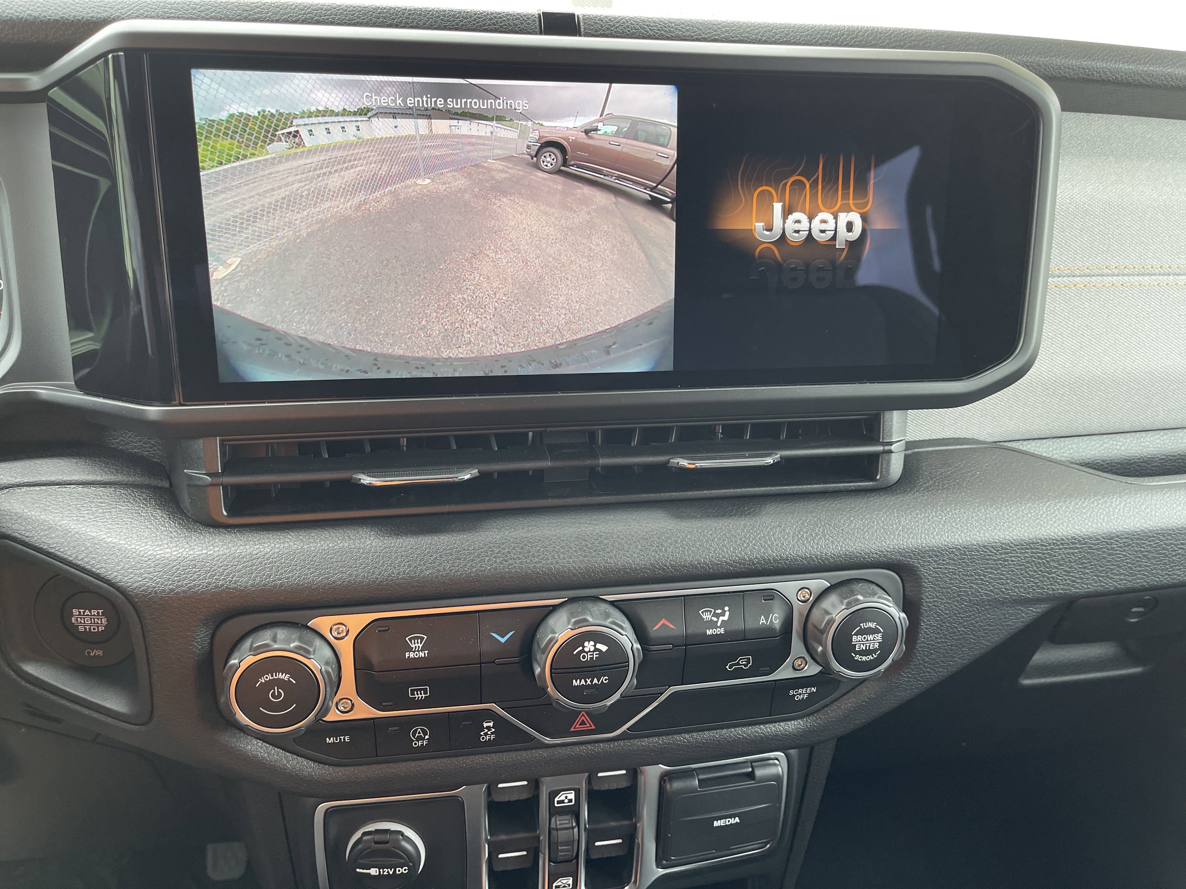 New 2025 Jeep Wrangler Sport S image 22