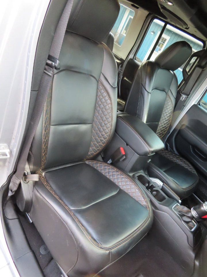 Used 2021 Jeep Wrangler Unlimited Sahara image 43