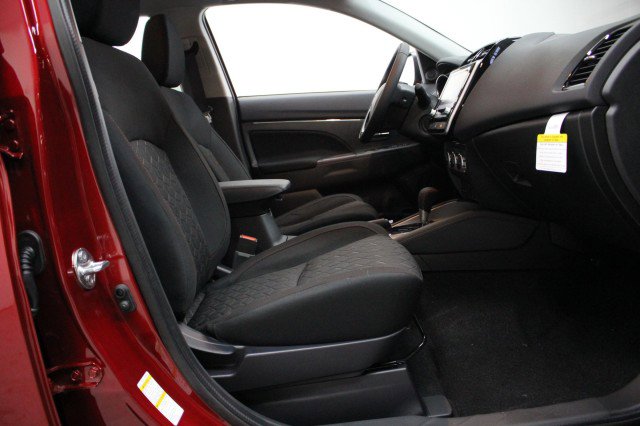 New 2026 Mitsubishi Outlander Sport AWD image 18