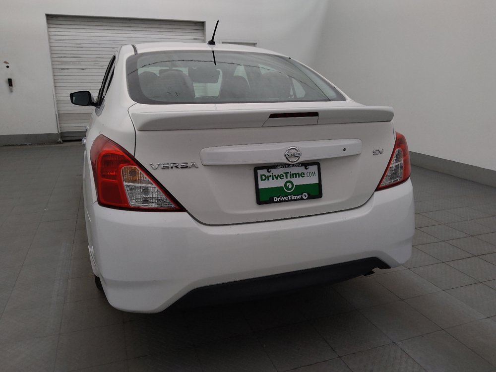 Used 2017 Nissan Versa SV FWD image 6