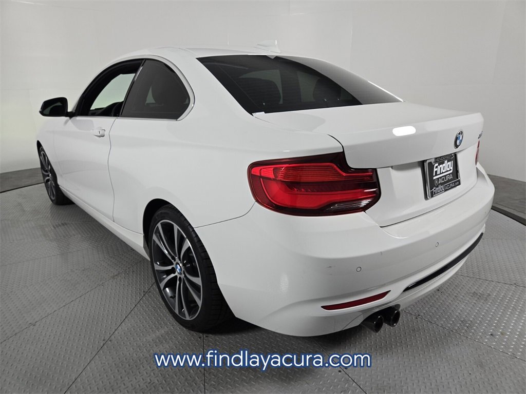 Used 2019 BMW 230i Coupe w/ Premium Package image 4