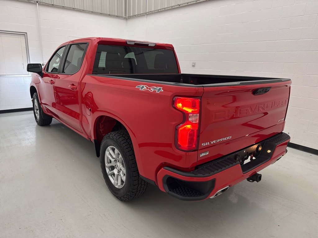 Used 2023 Chevrolet Silverado 1500 RST image 9