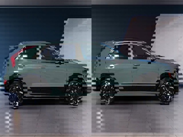 Certified 2025 Kia Niro Wind w/ Wind Preserve Package image 6