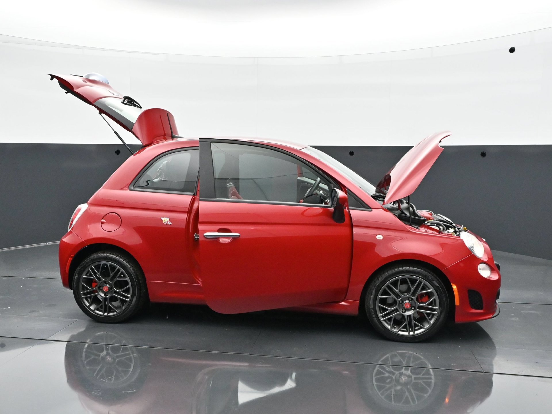 Used 2019 FIAT 500 Abarth FWD image 31