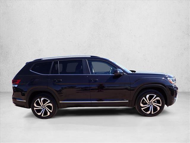 Used 2022 Volkswagen Atlas SEL AWD/4WD image 4