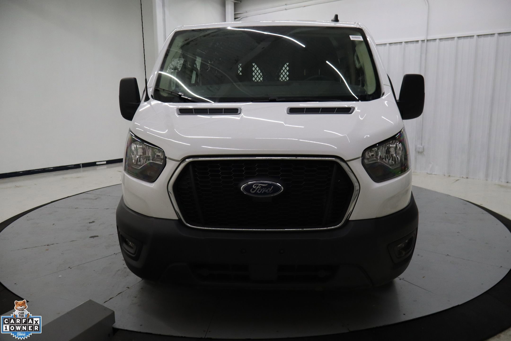 Used 2024 Ford Transit 250 Low Roof w/ Exterior Upgrade Package image 10